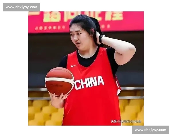 央视直击女篮中日对决:张子宇内线无解,宫鲁鸣战术显神威 央视直击女篮中日对决:张子宇内线无解,宫鲁鸣战术显神威