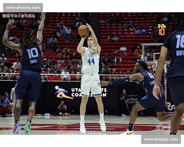 雷霆新星威廉姆斯成功接受右腕手术 12 周后迎复出关键节点