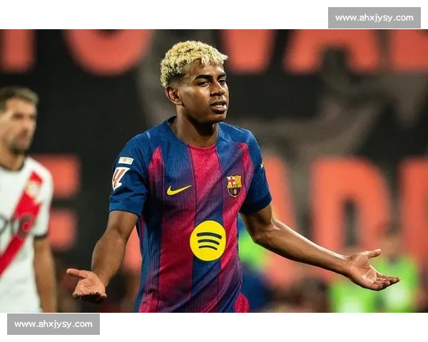 罗马诺确认！巴萨 2500 万欧签西班牙人门神，霍安 - 加西亚即将正式亮相